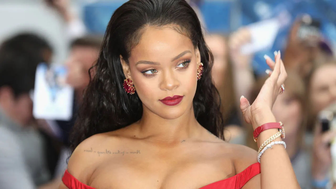 Rihanna Net Worth