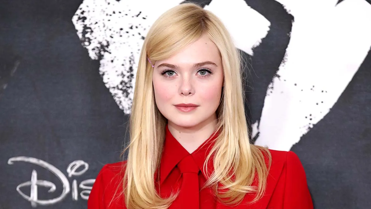Elle Fanning Net Worth