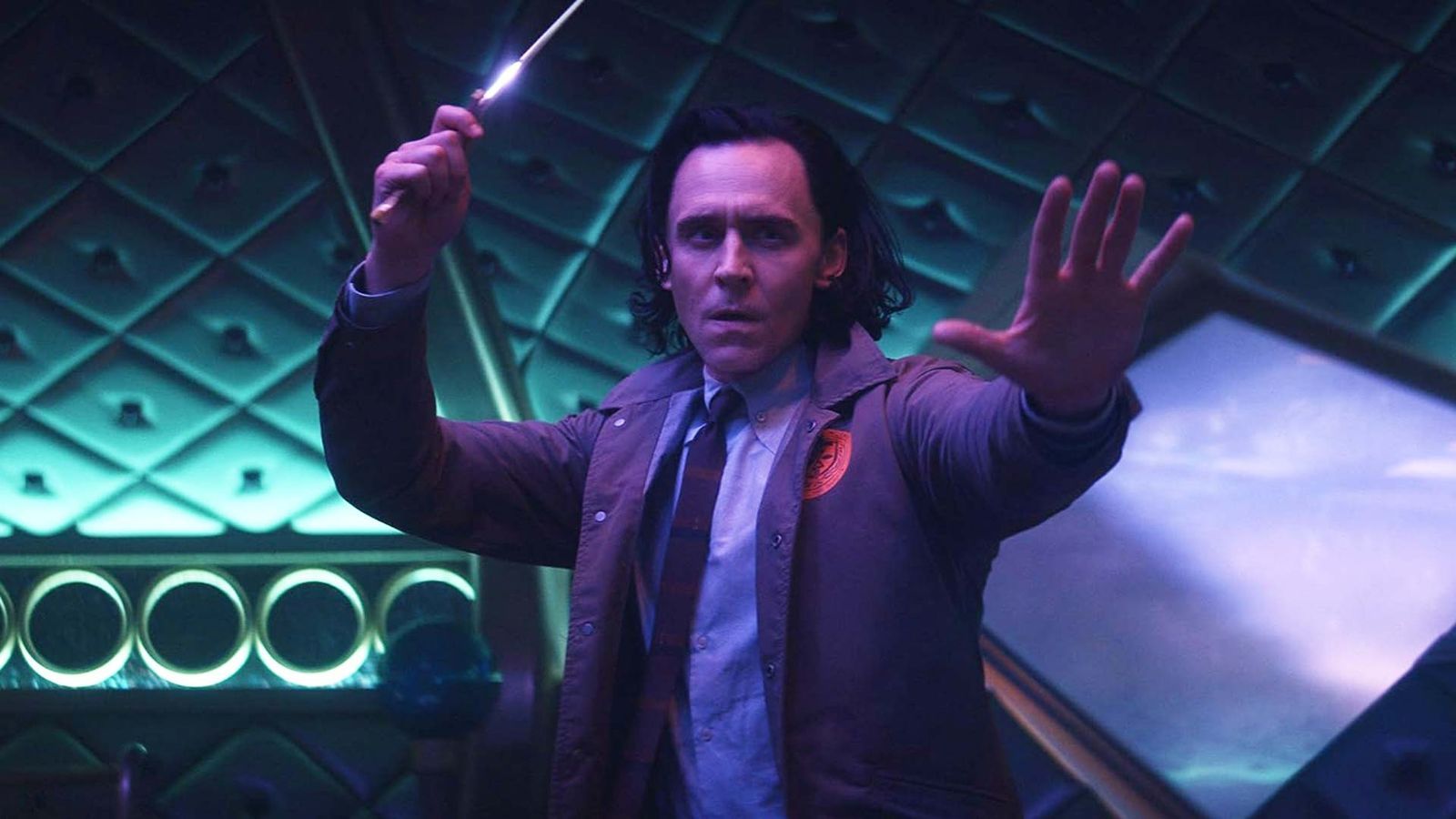 Tom Hiddleston Net Worth